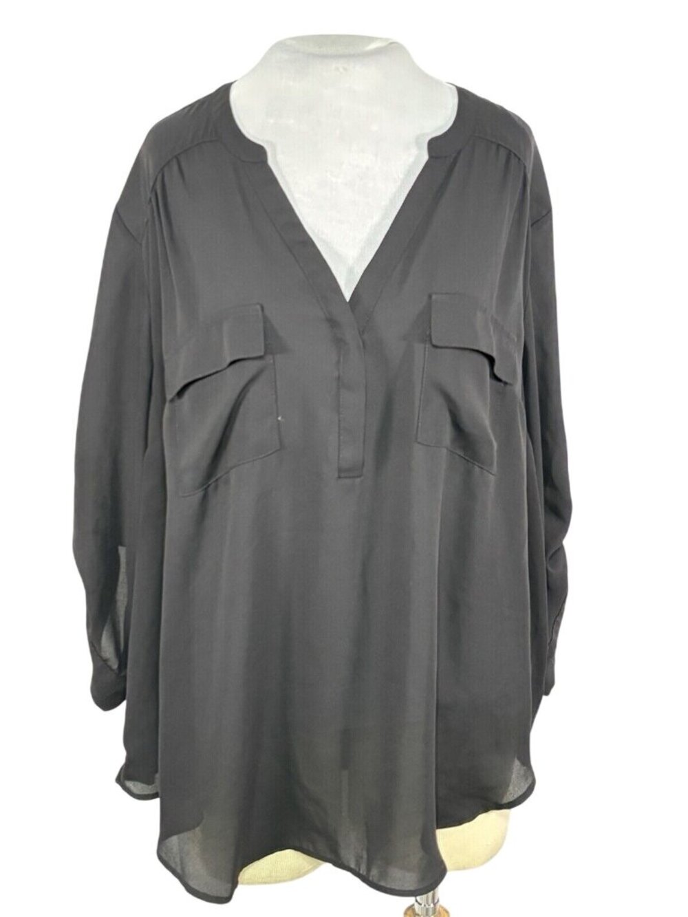 Torrid Harper Black Sheer Blouse Size 2 Roll Tab Sleeves V-Neck Lightweight Poly